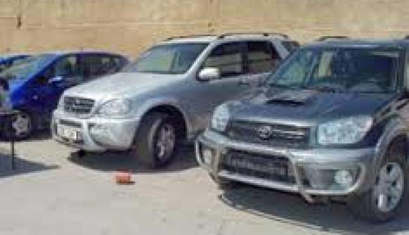 تفكيك شبكة دولية لتهريب السيارات وحجز 7 مركبات في تيارت