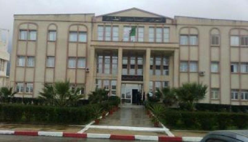 إطلاق اسم الرئيس الراحل الشاذلي بن جديد على جامعة الطارف