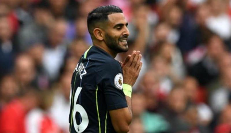 “غوارديولا” يصدم “محرز” ويبعده عن التشكيل الأساسي !