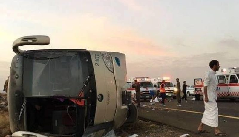 وفاة 19 معتمرا  مصريا في حادث انقلاب حافلة بالمدينة المنورة