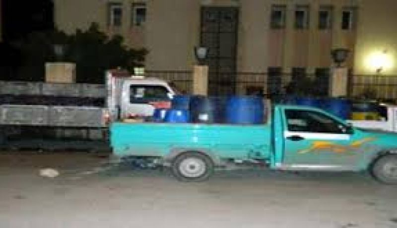 توقيف شاحنة من الوزن الثقيل محملة بـ1100 لتر من الوقود