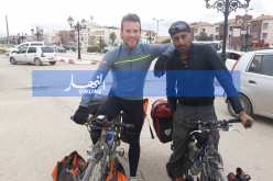 السلطات التونسية ترفص دخول الرحالة البريطانيين جون وإيمران إلى أراضيها