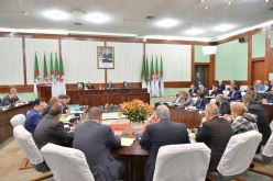 انطلاق أشغال اللجنة المشتركة لإعداد جدول أعمال جلسة المصادقة على الدستور