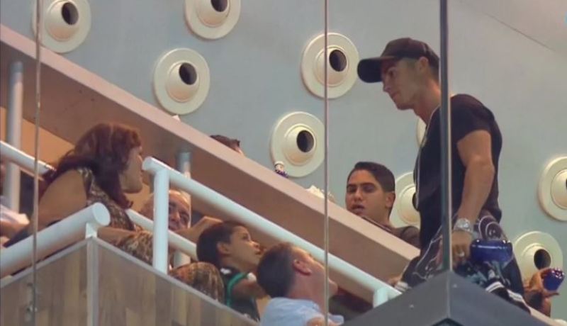 كريستيانو يتفاعل مع هدف أسينسيو