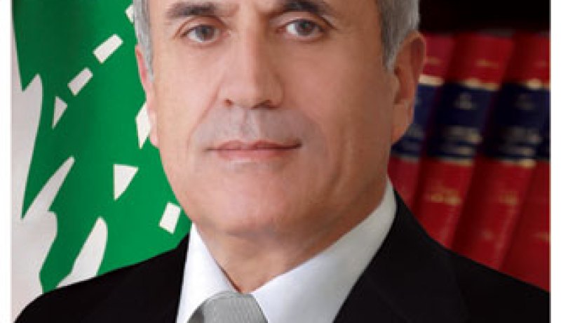 الرئيس اللبناني يؤكد أن زيارته لباريس تستهدف تعزيز الدور الفرنسى في اليونيفيل