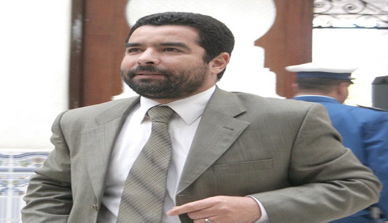 حرب زعامة بين فلاحي وحمداش