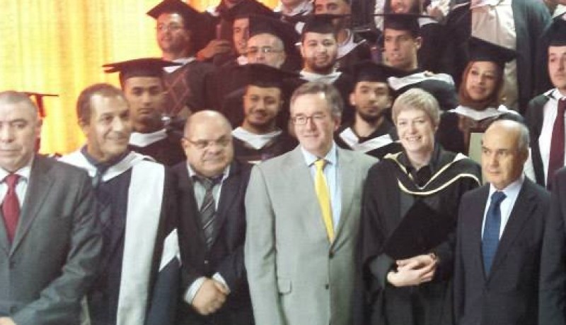 تخرّج 70 طالبا جزائريا