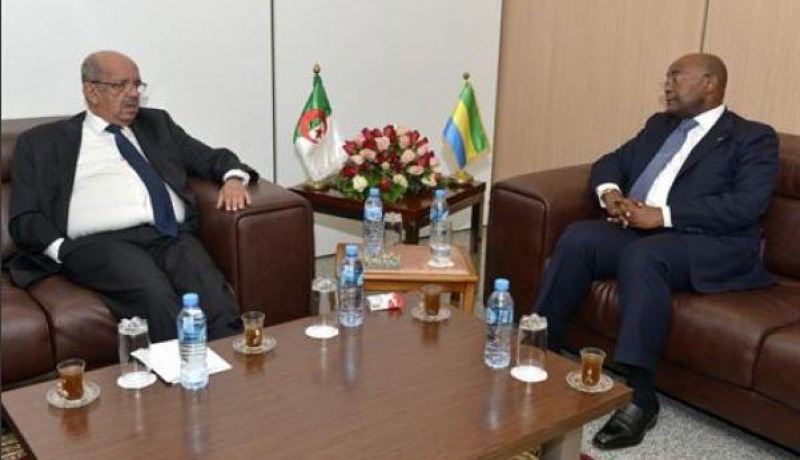 مساهل يستقبل وزير الخارجية الغابوني