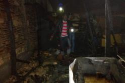 بالصور ثاني حريق بمخيم اللاجئين الافارقة في تقرت