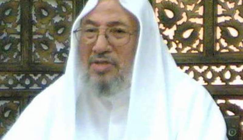 القرضاوي: “حكام عرب تمنوا الانتصار لإسرائيل”