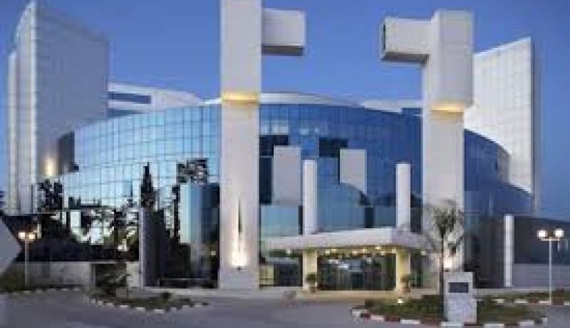 الجزائر تحافظ على مستوى النمو الاقتصادي بـ3 في المائة خلال 2015