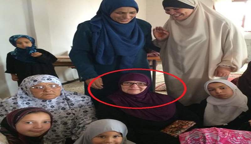 “أنجيلينــا جولي” الجزائرية