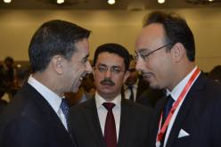 علي حدّاد يعد باقتصاد مزدهر دون المساس بأسس وقيم المجتمع