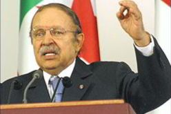 الرئيس بوتفليقة يؤكد أن تنمية إفريقيا تتطلب رفع العديد من التحديات