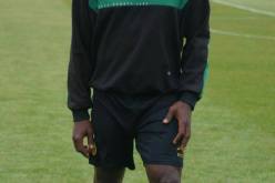 الكاميروني نقومو لاعب شباب قسنطينة يعتنق الإسلام