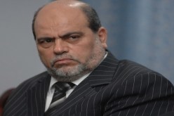 ‮''‬أبو جرة‮'' ‬يهنّئ ويتلقّى التهاني‮ ‬