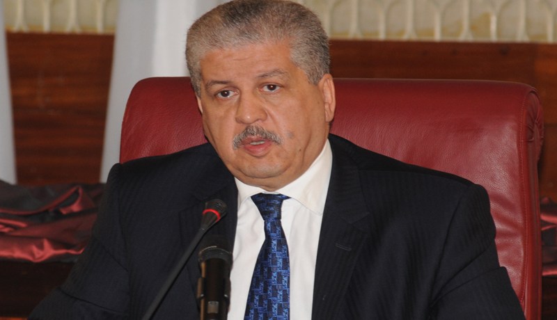 بابا احمد يلحّ على تكذيب سلال