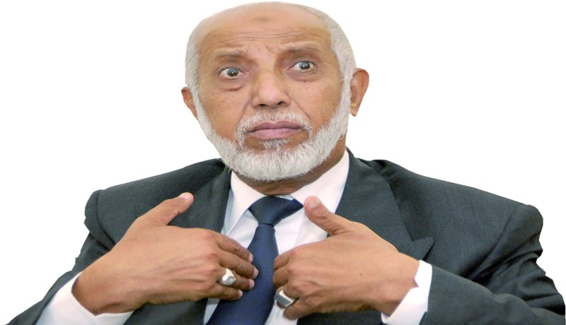 بوعشة‮ ‬يتهم بلخادم بالعمالة لفرنسا