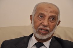 بلخادم‮ ‬يستثني‮ ‬الشباب‮ ‬