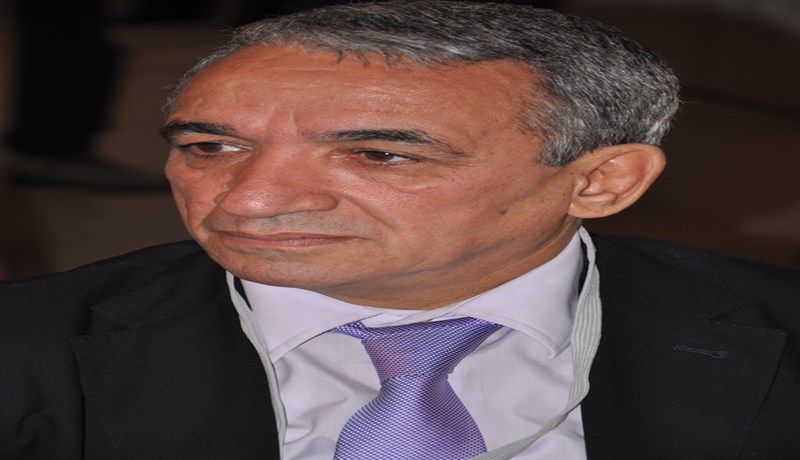 وزير نموذج في روح المسؤولية