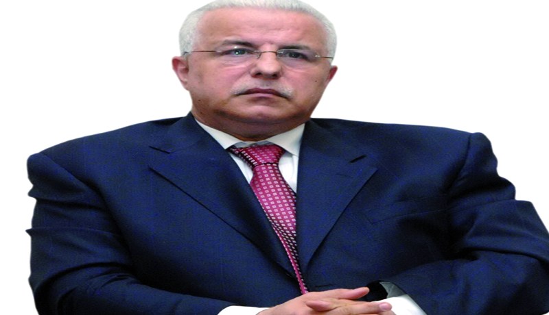 الحجّار‮ ‬يتوقّف‮.. ‬بسبب إضراب ملياردير‮‬