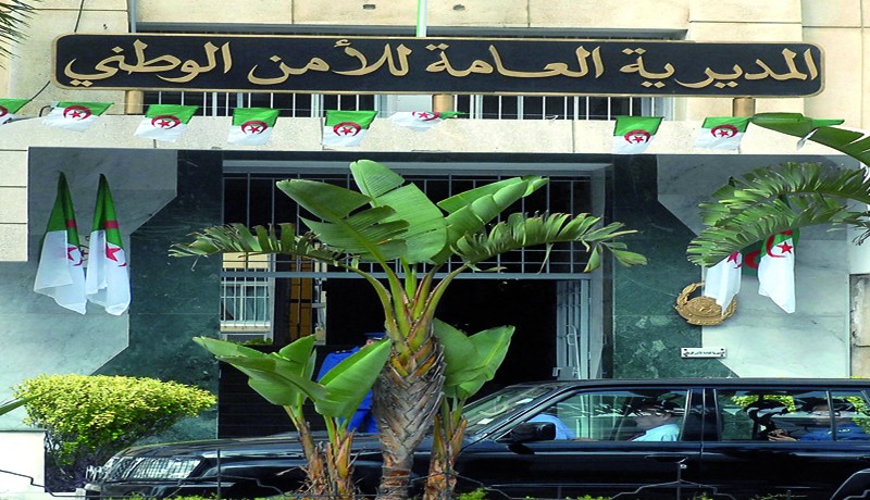 الشرطة ترتدي‮ ‬بدلة‮ ''‬العسكر‮'' ‬في‮ ‬عيدها السنوي