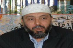 تجمّع سياسي أم حلقة دينية