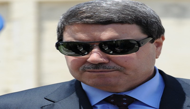 اللواء هامل‮ ‬يشحذ الهمم