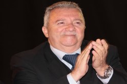 رباعين‮ ''‬يختطف‮'' ‬جامعيات