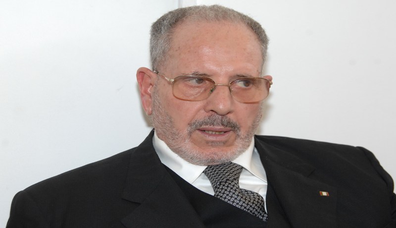 تضامن على طريقة المسيرات‮ ''‬العفوية‮''‬