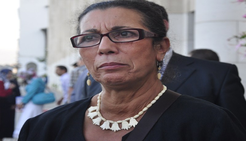 لويزة حنون تترجم خطاباتها