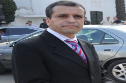 مصيطفى‮ ‬يكرّم عمال وزارته