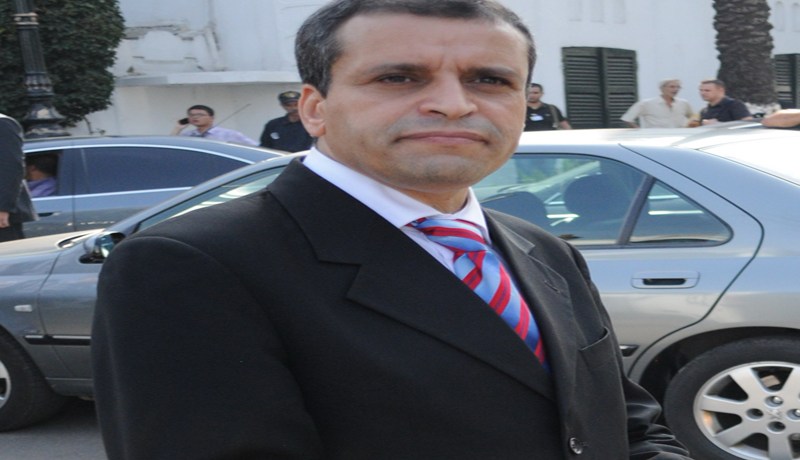 مصيطفى‮ ‬يكرّم عمال وزارته