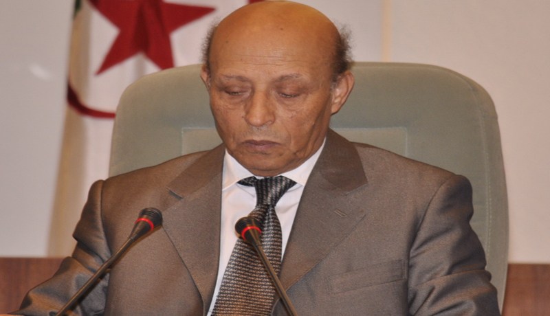 ولد خليفة ونوابه في‮ ‬حالة تنافي‮ ‬