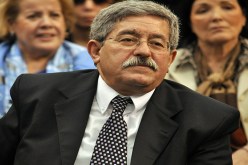 فايسبوك أويحيى يثير الجدل