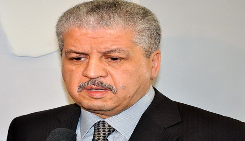 سلال‮ ‬يعاين الطريق السيّار