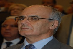 يوسفي يرتّب بيت المناجم