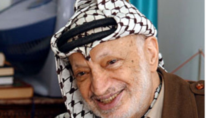 المشرف على فتح قبر عرفات درس بوهران