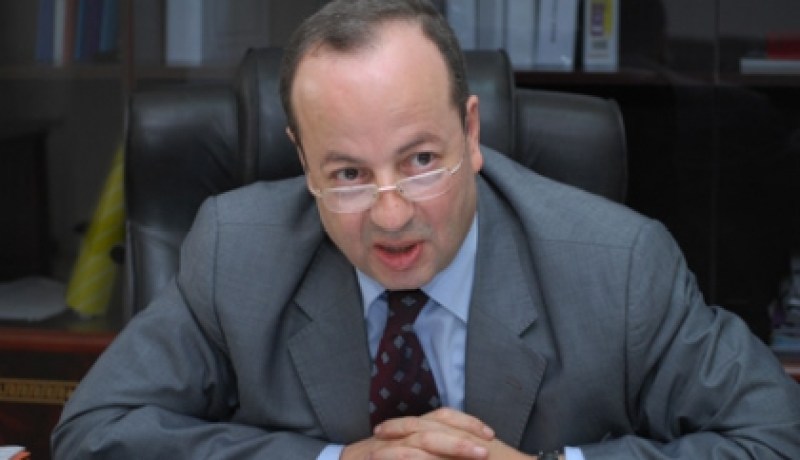 سكرتيرة بـولطيـف أَوْلى ‬