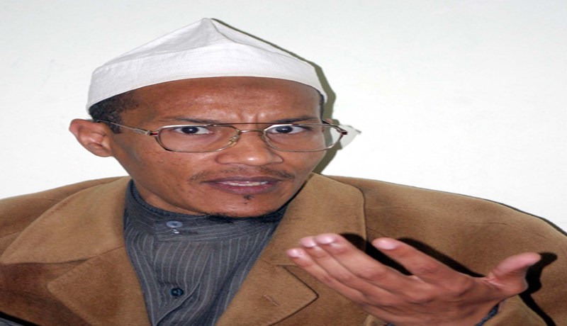 علي بن حاج مع جهاد ''الهاكرز''