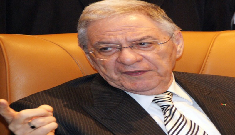 ولد عباس‮ ‬يتسبّب في‮ ‬أزمة سكن