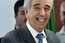 العود الّي تحڤرو يعميك