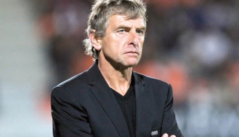 غوركيف يضع اللاعب فقير في  الليطو