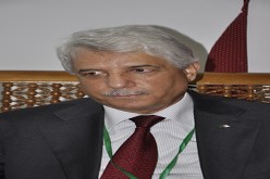 لوح يكوّن القضاة والموظّفين