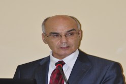 يوسفي يلجأ إلى النووي لإنتاج الكهرباء