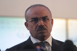 فيديو بدوي يطمئن الأساتذة المتعاقدين المحتجين