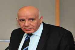 بن عيسى‮ ''‬يْحمّر وجه الرايس‮''