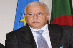 بن مرادي‮ ‬لا‮ ‬يفرّط في‮ ‬لغة الضاد‮ ‬