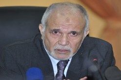 شرفي يعمّم التكنولوجيا على قطاعه