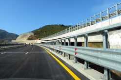 تسريح مئات العمال والسبب كوجال